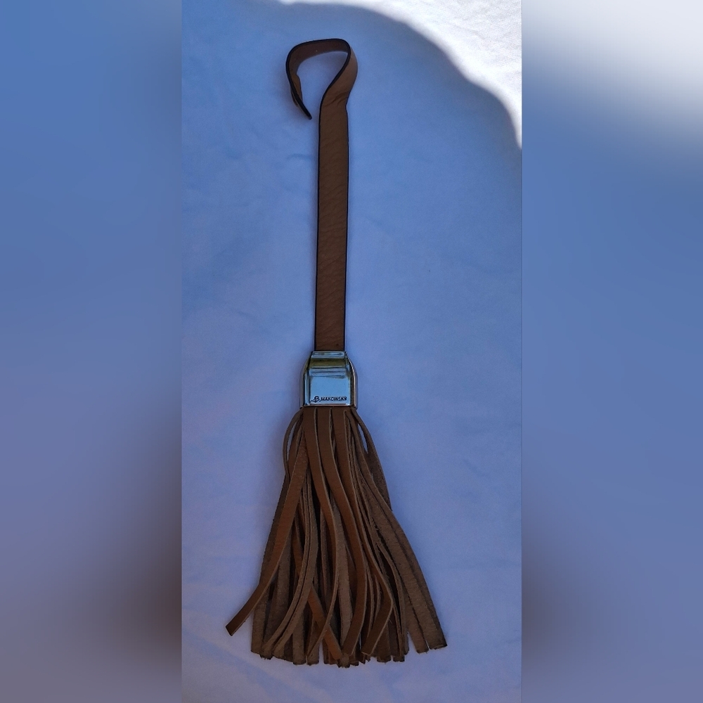 B. Makowsky Tan Leather & Silver Tone Leather Tassel Keychain Bag Swag Bag Charm - Picture 6 of 6